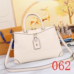 激安ルイヴィトンバッグ偽物